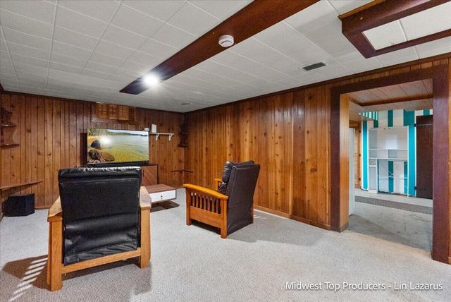 1945 Delwood Avenue, Wyoming, MI 49509
