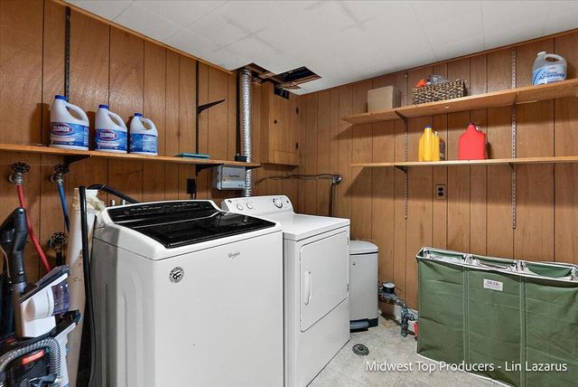 1945 Delwood Avenue, Wyoming, MI 49509