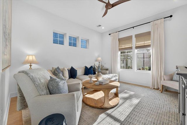 112 America Street, Charleston, SC 29403