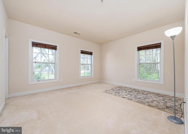17704 NEW HAMPSHIRE AVE, Ashton, MD 20861