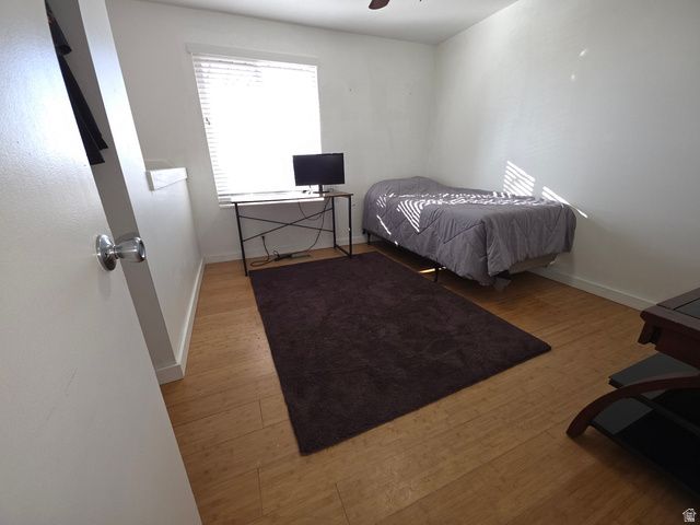 1366 COTTONWOOD DR, Centerville, UT 84014