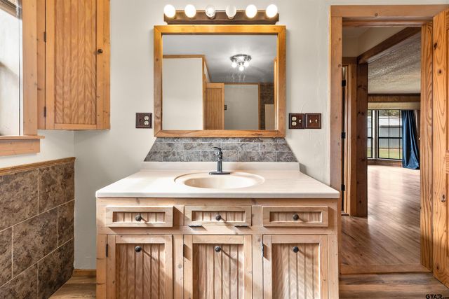 10145 FM 724, Tyler, TX 75704