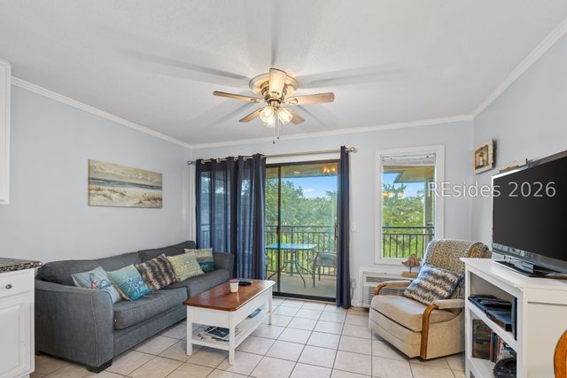 23 S Forest Beach Dr Apt 347, Hilton Head Island, SC 29928