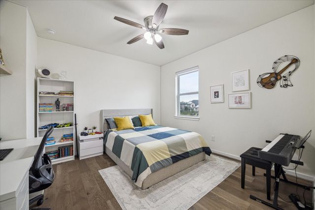 4727 Llano Loop, Sugar Land, TX 77479