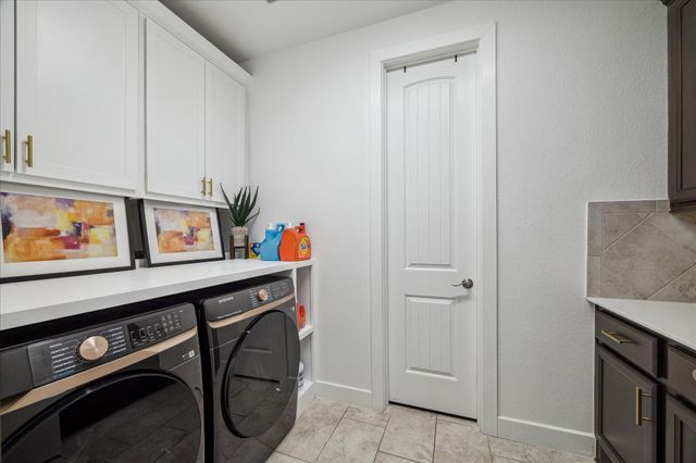 4727 Llano Loop, Sugar Land, TX 77479