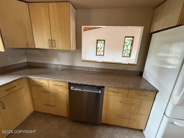 9253 Gee Street, Juneau, AK 99801