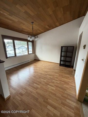 9253 Gee Street, Juneau, AK 99801