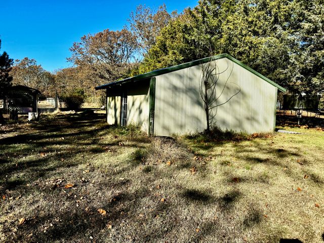 1519 County Road 130, Carthage, MO 64836