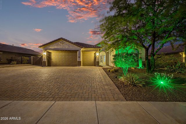 4916 W OLD WEST Trail, New River, AZ 85087