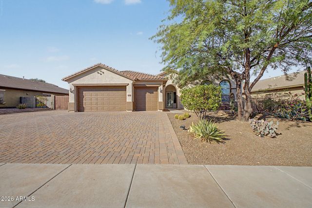 4916 W OLD WEST Trail, New River, AZ 85087