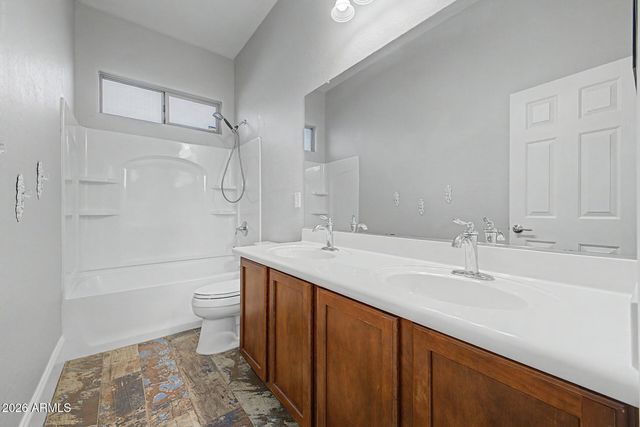 4916 W OLD WEST Trail, New River, AZ 85087