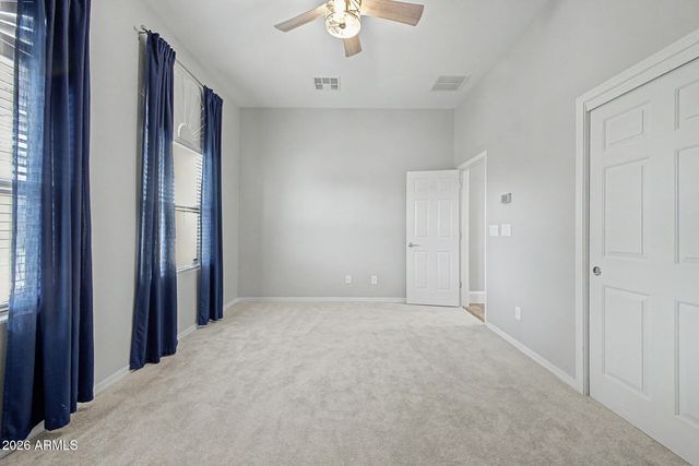 4916 W OLD WEST Trail, New River, AZ 85087