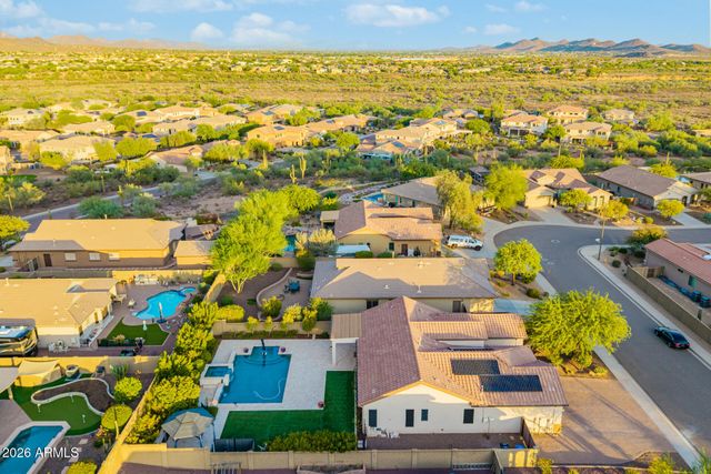 4916 W OLD WEST Trail, New River, AZ 85087