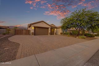 4916 W OLD WEST Trail, New River, AZ 85087
