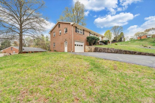 4774 Northwood DR, Roanoke, VA 24017