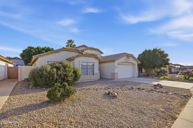 8017 E OSAGE Avenue, Mesa, AZ 85212