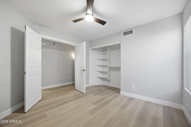 8017 E OSAGE Avenue, Mesa, AZ 85212