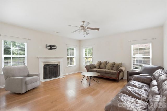720 Yvonne Drive SW, Concord, NC 28027