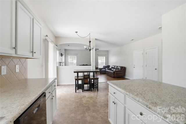 720 Yvonne Drive SW, Concord, NC 28027