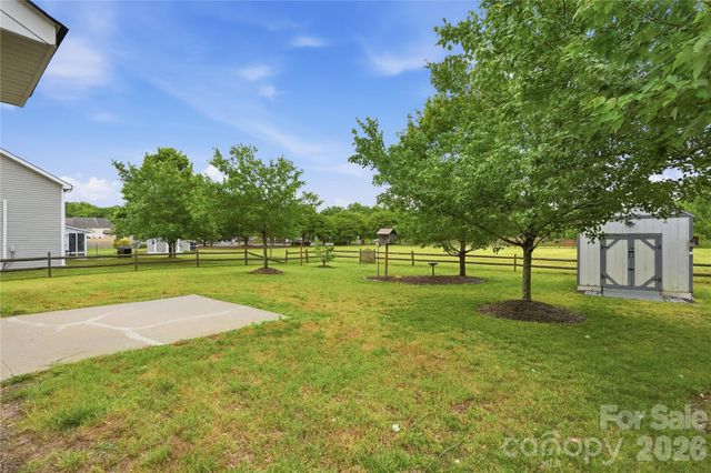 720 Yvonne Drive SW, Concord, NC 28027