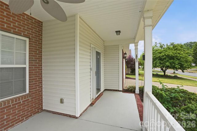 720 Yvonne Drive SW, Concord, NC 28027