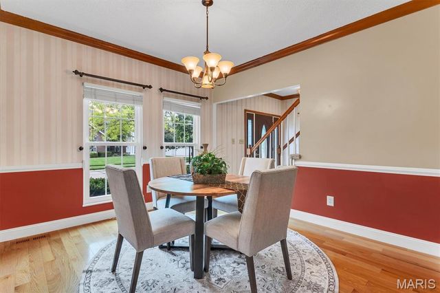 214 Kingdom Drive, St Charles, MO 63301