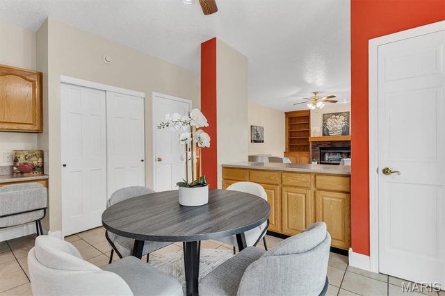 214 Kingdom Drive, St Charles, MO 63301