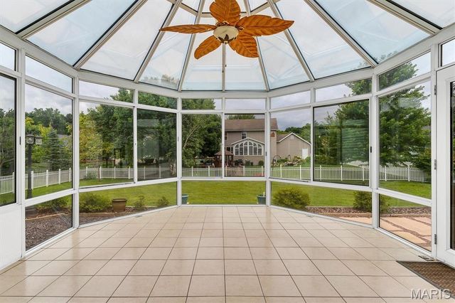 214 Kingdom Drive, St Charles, MO 63301