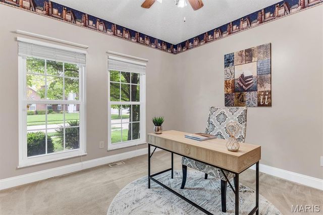 214 Kingdom Drive, St Charles, MO 63301