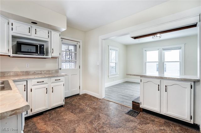 2510 E Midlothian Boulevard, Youngstown, OH 44502