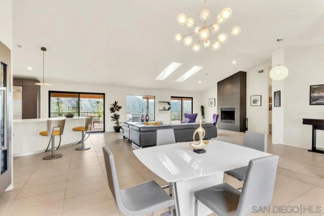 15003 Driftwood Creek Rd, El Cajon, CA 92021