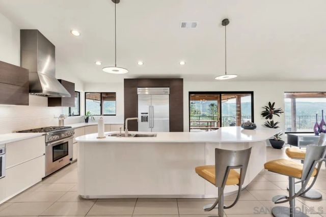 15003 Driftwood Creek Rd, El Cajon, CA 92021