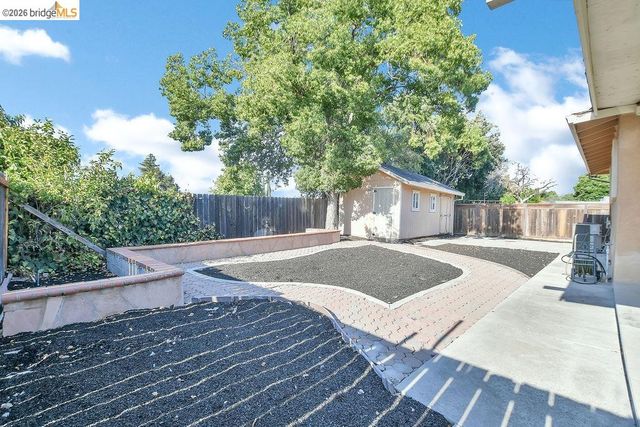 1316 Saint Frances Dr, Antioch, CA 94509