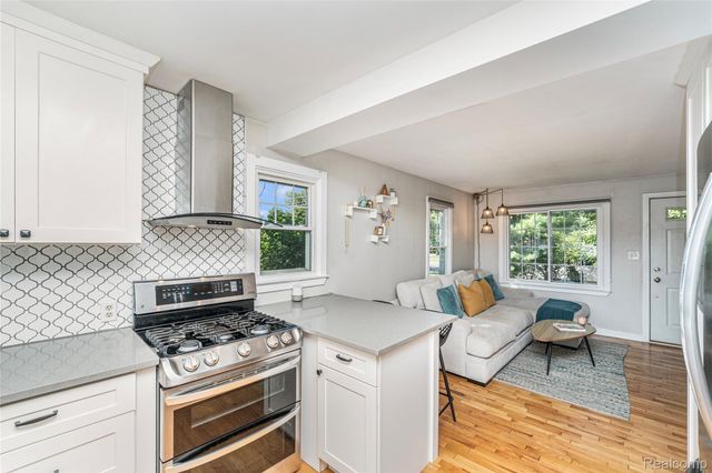 416 N Sheldon Road, Plymouth, MI 48170