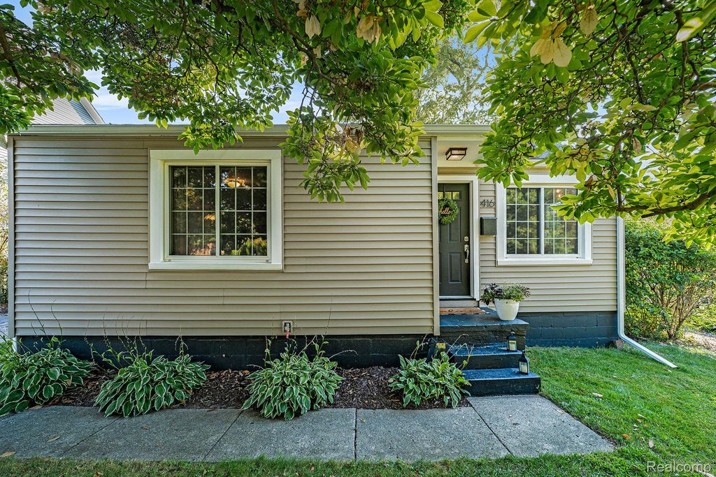 416 N Sheldon Road, Plymouth, MI 48170