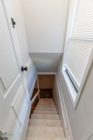 411 W New Mexico Avenue, Sweetwater, TX 79556