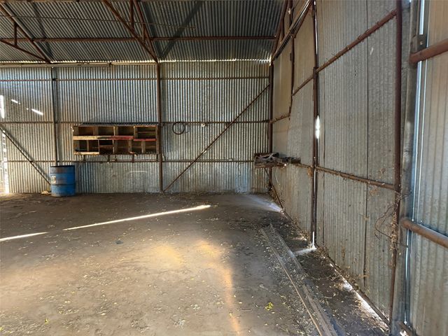 411 W New Mexico Avenue, Sweetwater, TX 79556