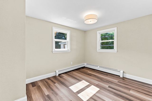 97 Plymouth Ave, Wareham, MA 02538