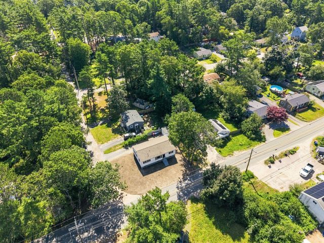 97 Plymouth Ave, Wareham, MA 02538