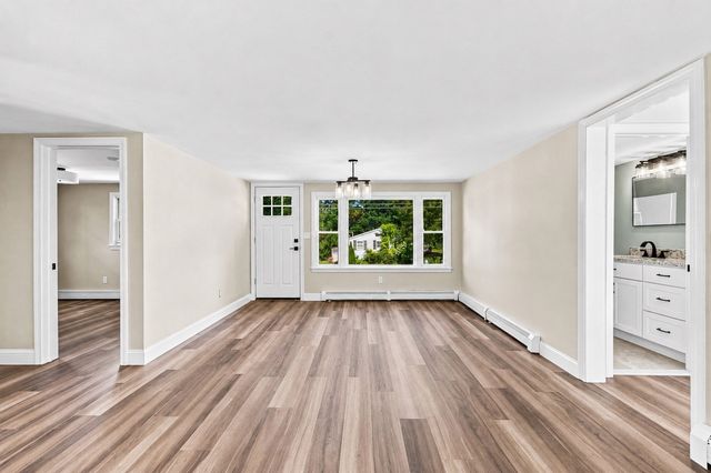 97 Plymouth Ave, Wareham, MA 02538