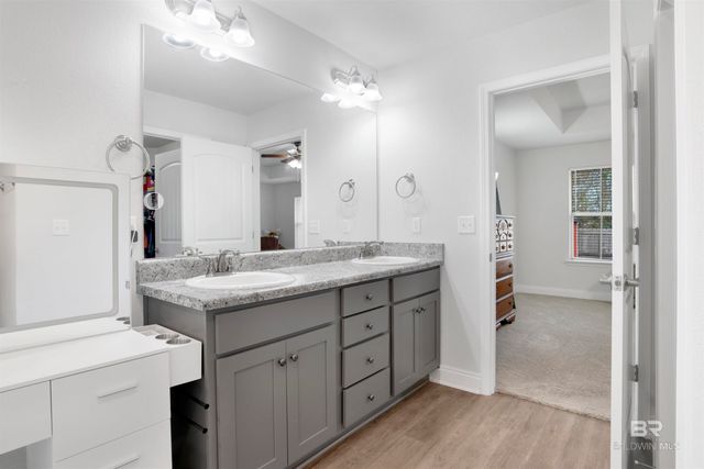 2056 E Stonepine Drive, Semmes, AL 36575