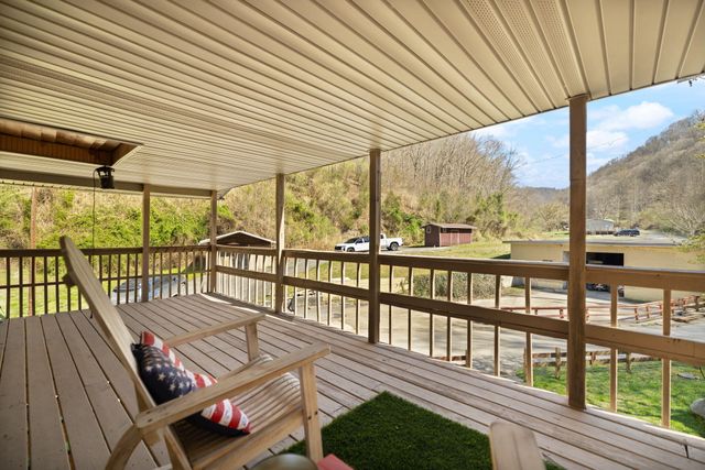 544 Salisbury Br Road, Dema, KY 41859