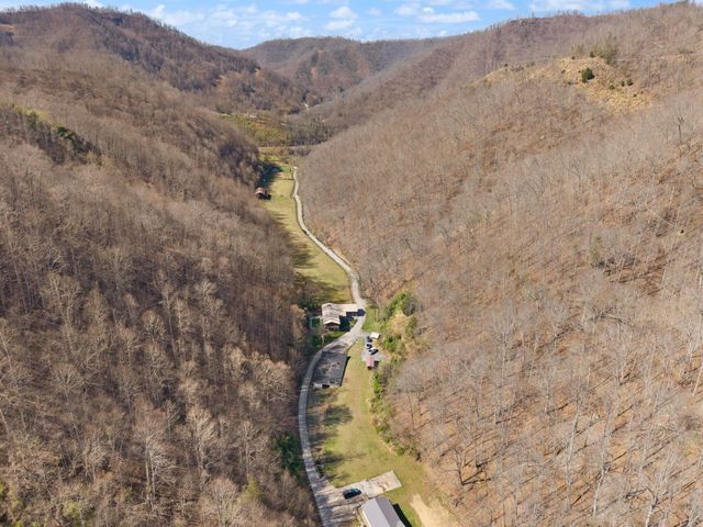544 Salisbury Br Road, Dema, KY 41859