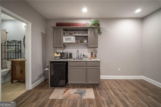 111 Allatoona Drive, Woodstock, GA 30189