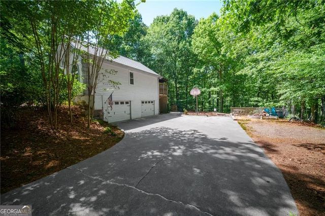 111 Allatoona Drive, Woodstock, GA 30189