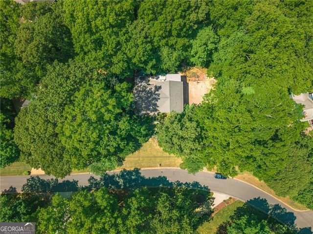 111 Allatoona Drive, Woodstock, GA 30189