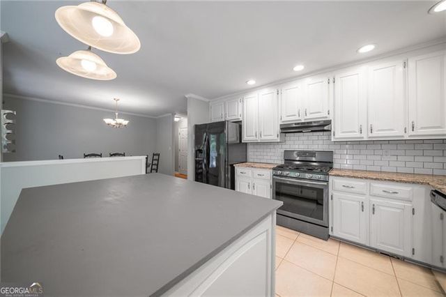 111 Allatoona Drive, Woodstock, GA 30189
