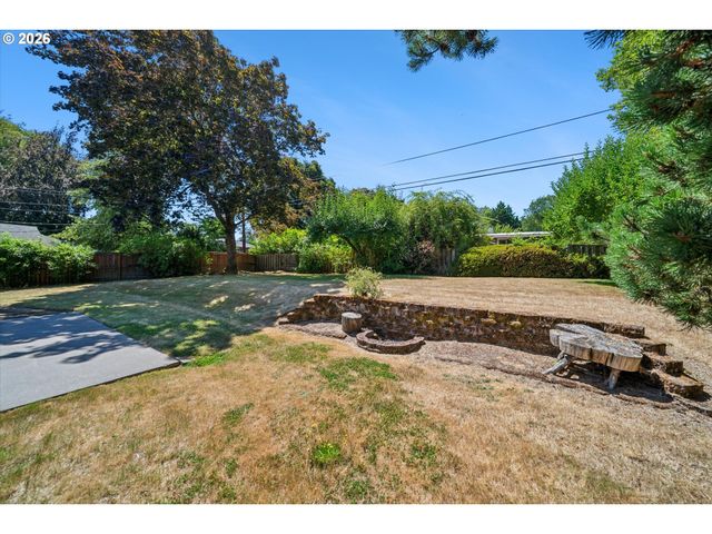 11820 Sw FOOTHILL Dr, Portland, OR 97225