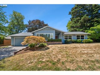 11820 Sw FOOTHILL Dr, Portland, OR 97225