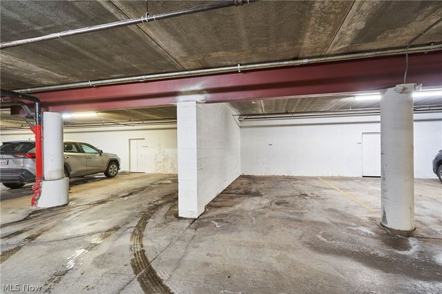 1006 Bunker Drive 203, Fairlawn, OH 44333